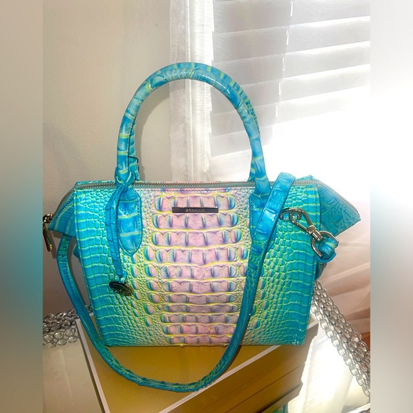 Women’s Brahmin bag 🍡🍭🍬🍡🍭🍫 - Picture 13 of 15